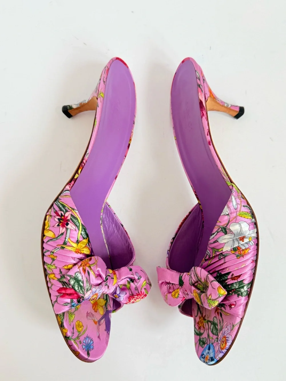 Gucci Flora Satin Bow Mule Heels Pink Cyclamen Floral Sandals US 9 Vintage Y2K - Picture 5 of 13